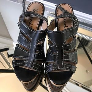 Splendid platform heel